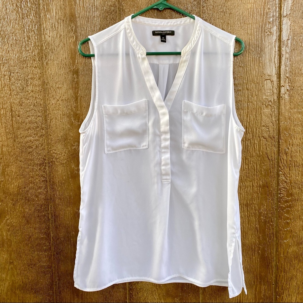 Banana Republic White Sleeveless Henley Medium